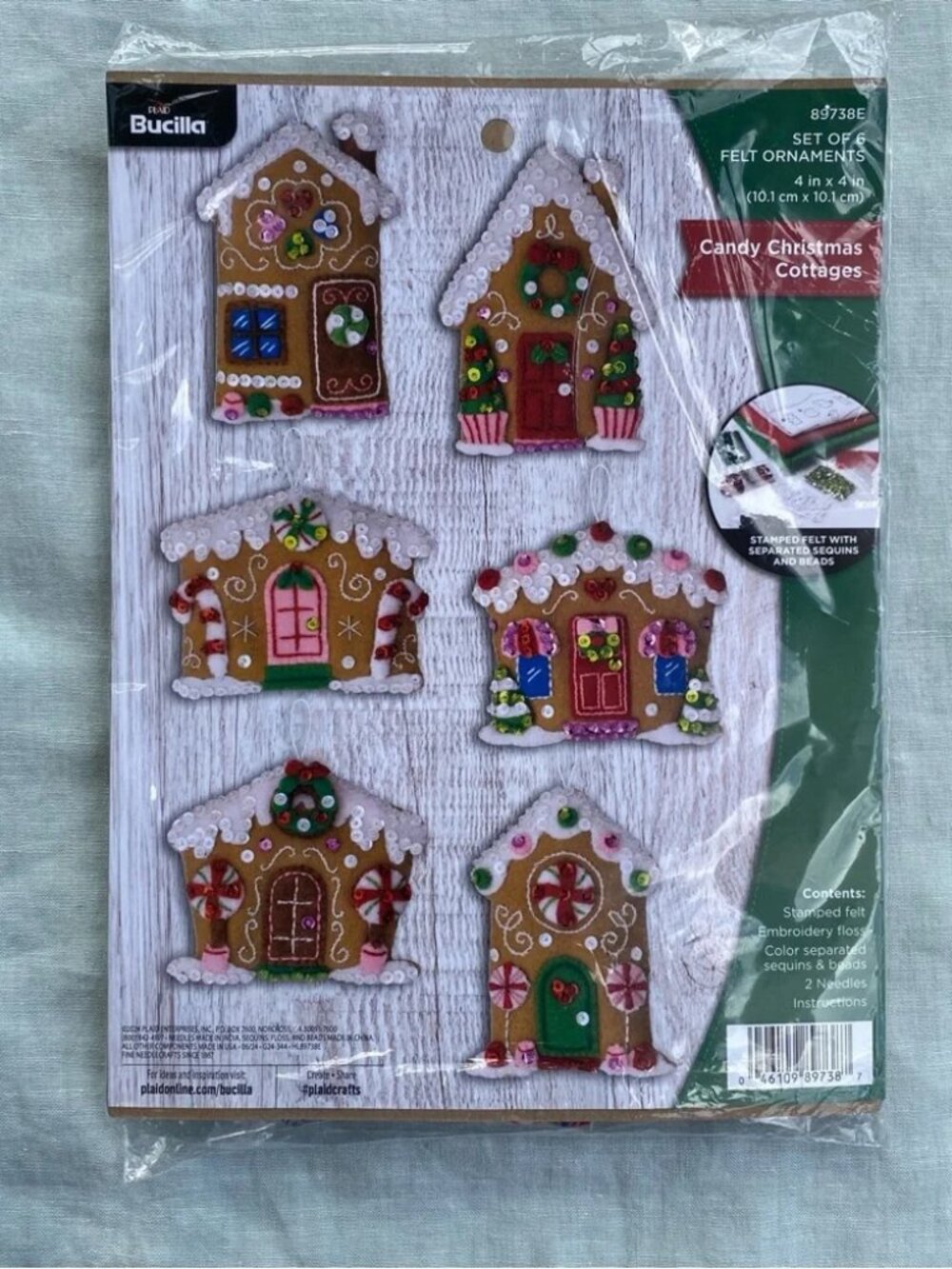 NWT Bucilla 89738E Candy Christmas Cottages set of 6 felt ornaments craft kit